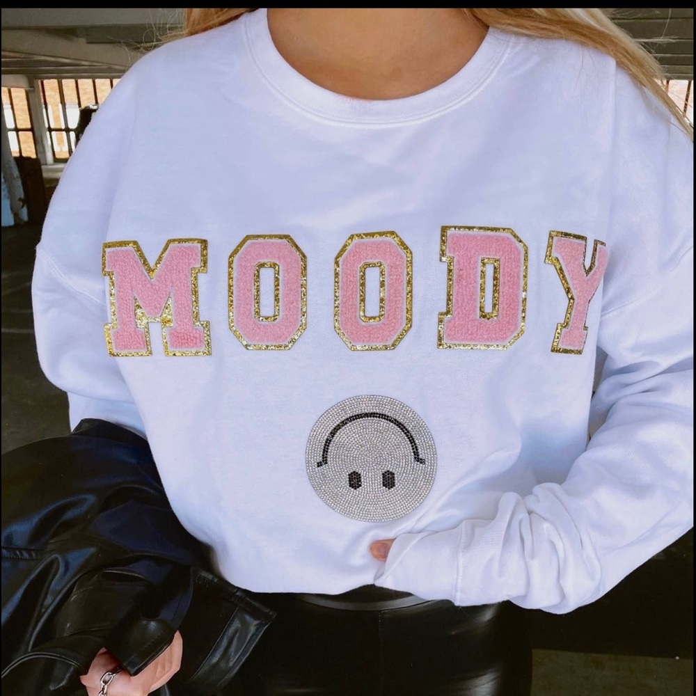 COMING SOON✳️MOODY✳️Patchwork Crew Neck  Rhinestone Smiley Face Sweatshirt - Picture 2 of 3